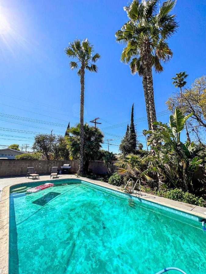 Casa de férias Luxurious 4br House With Swimming Pool -fb *