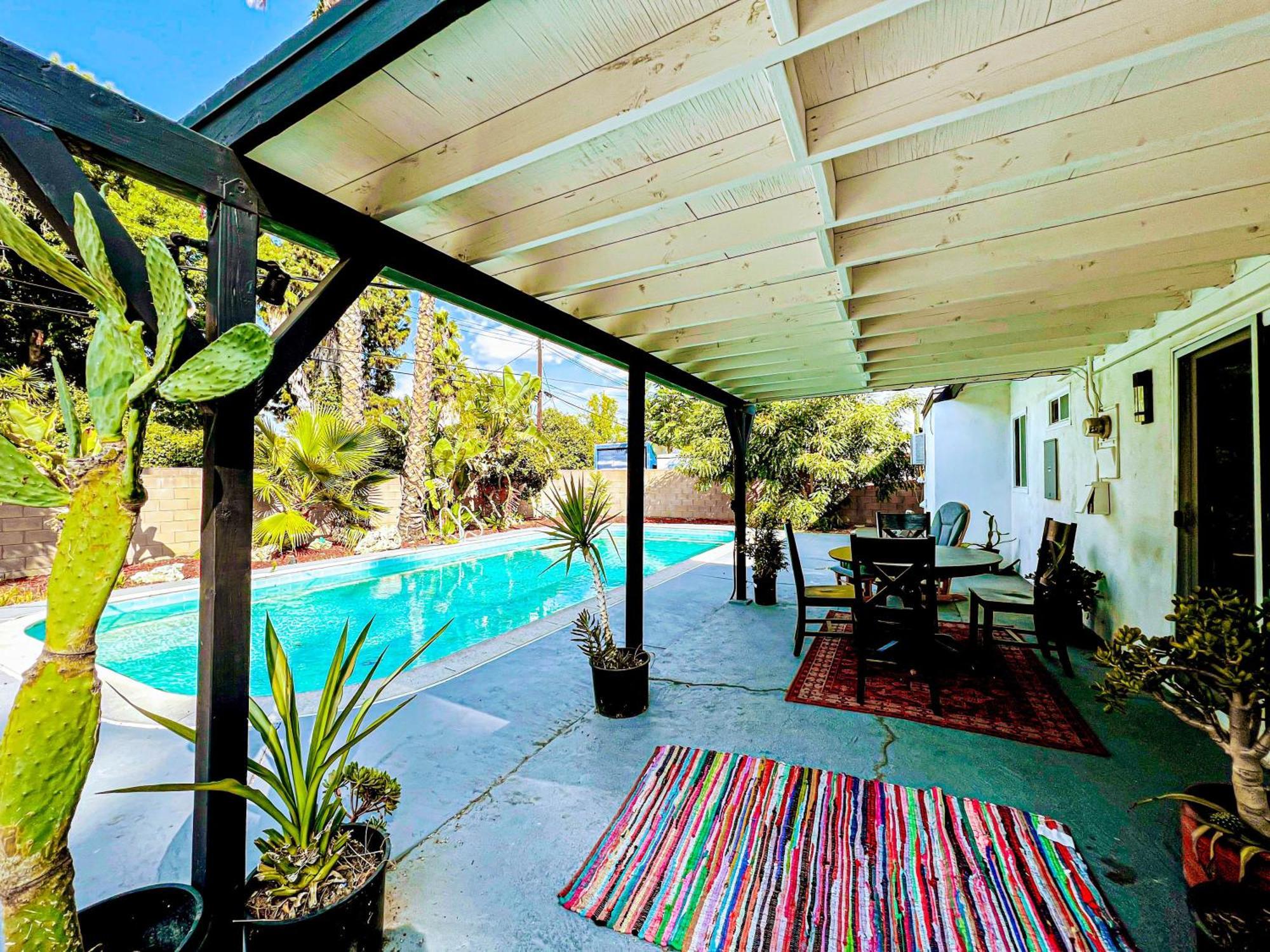 Luxurious 4br House With Swimming Pool -fb Casa de férias *