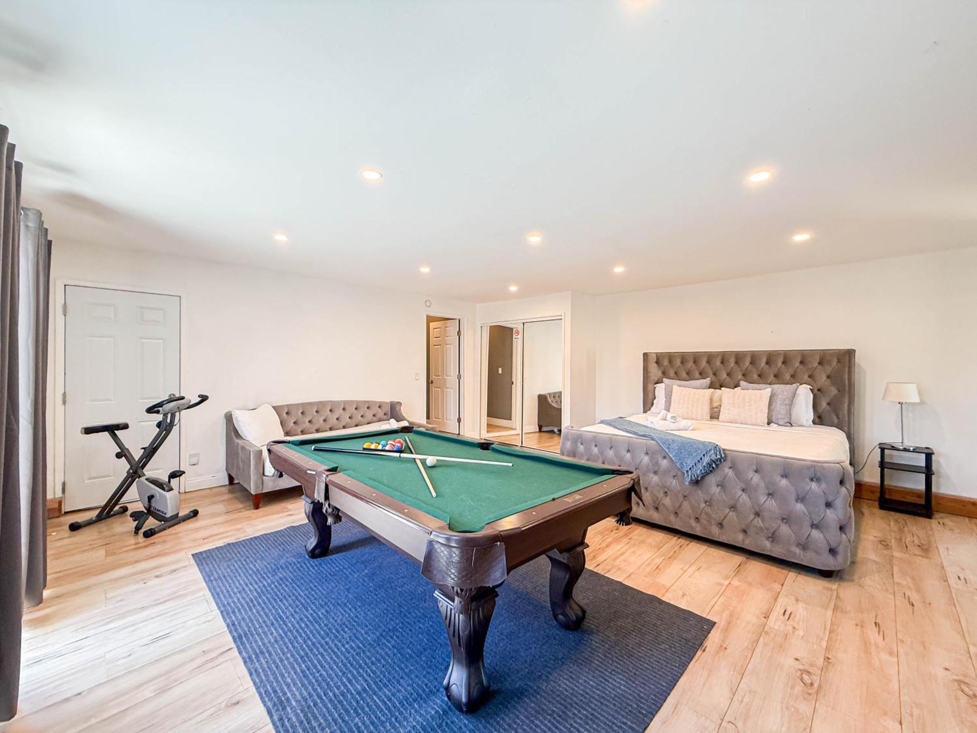 Luxurious 4br House With Swimming Pool -fb